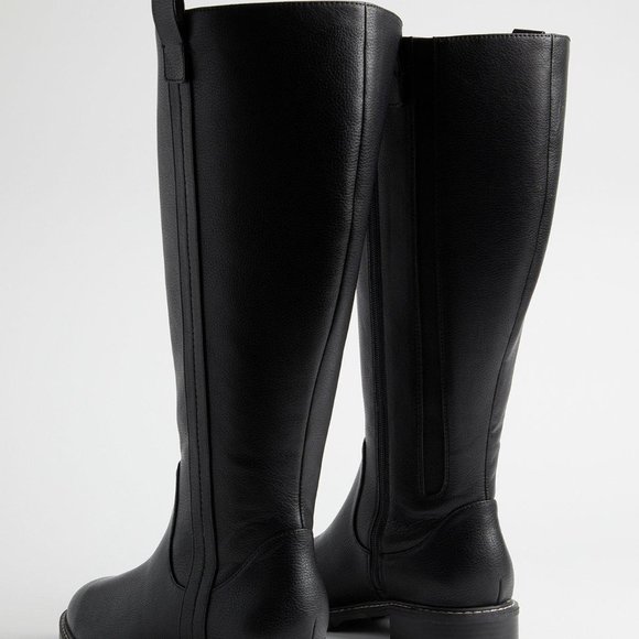 Torrid size Contrast Stitch Knee Boot WW size 11 NWT - Picture 2 of 7